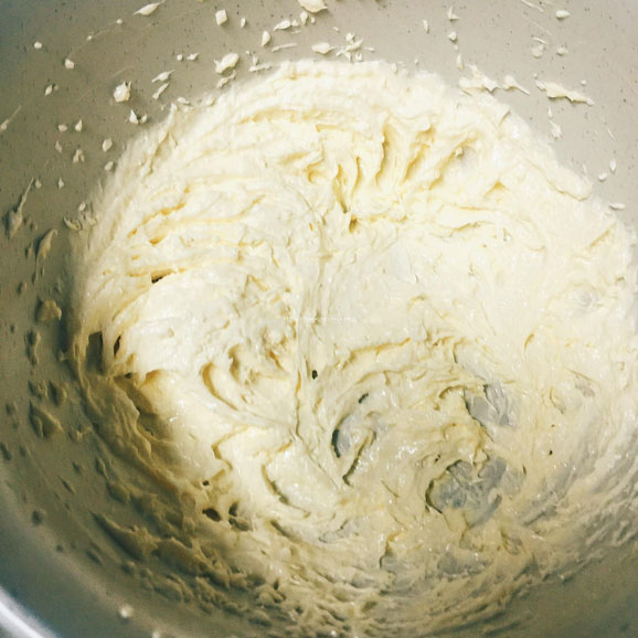 開心果醬磅蛋糕的做法(圖3) 開心果醬磅蛋糕的做法(圖3)