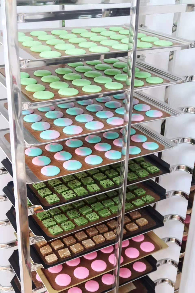 綠開(kāi)心果醬做馬卡龍和餅干(圖5) 綠開(kāi)心果醬做馬卡龍和餅干(圖5)